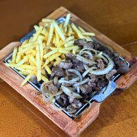 imagem Isca de Carne com Fritas